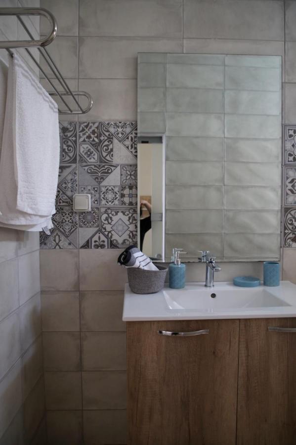 Apartment Marinos *